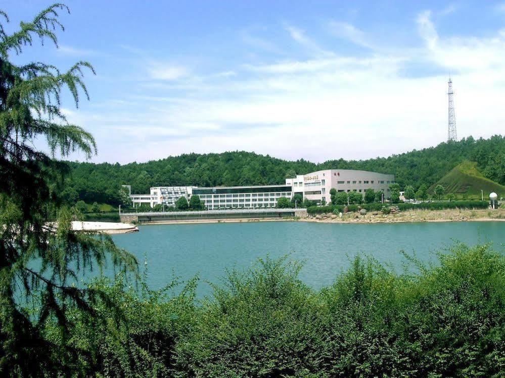 Dolton Resort Tongshenghu Changsha Eksteriør billede