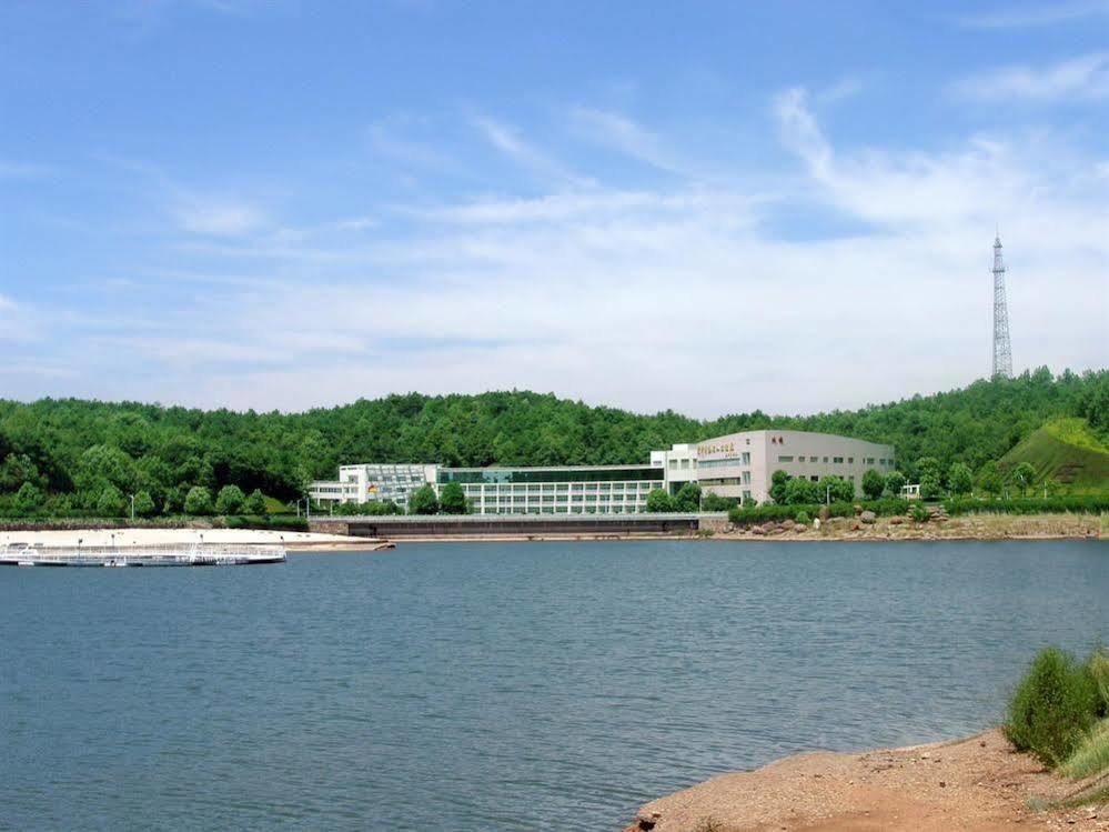 Dolton Resort Tongshenghu Changsha Eksteriør billede